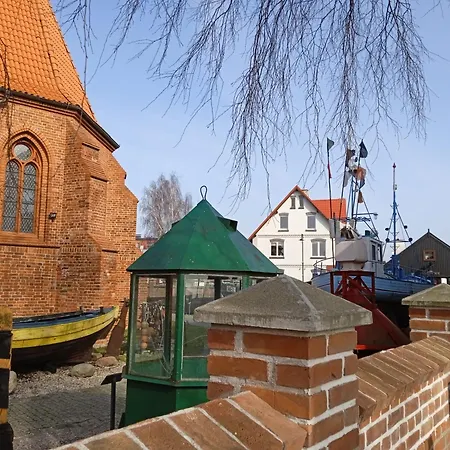 Mieszkanie Rybaka Na Wiejskiej